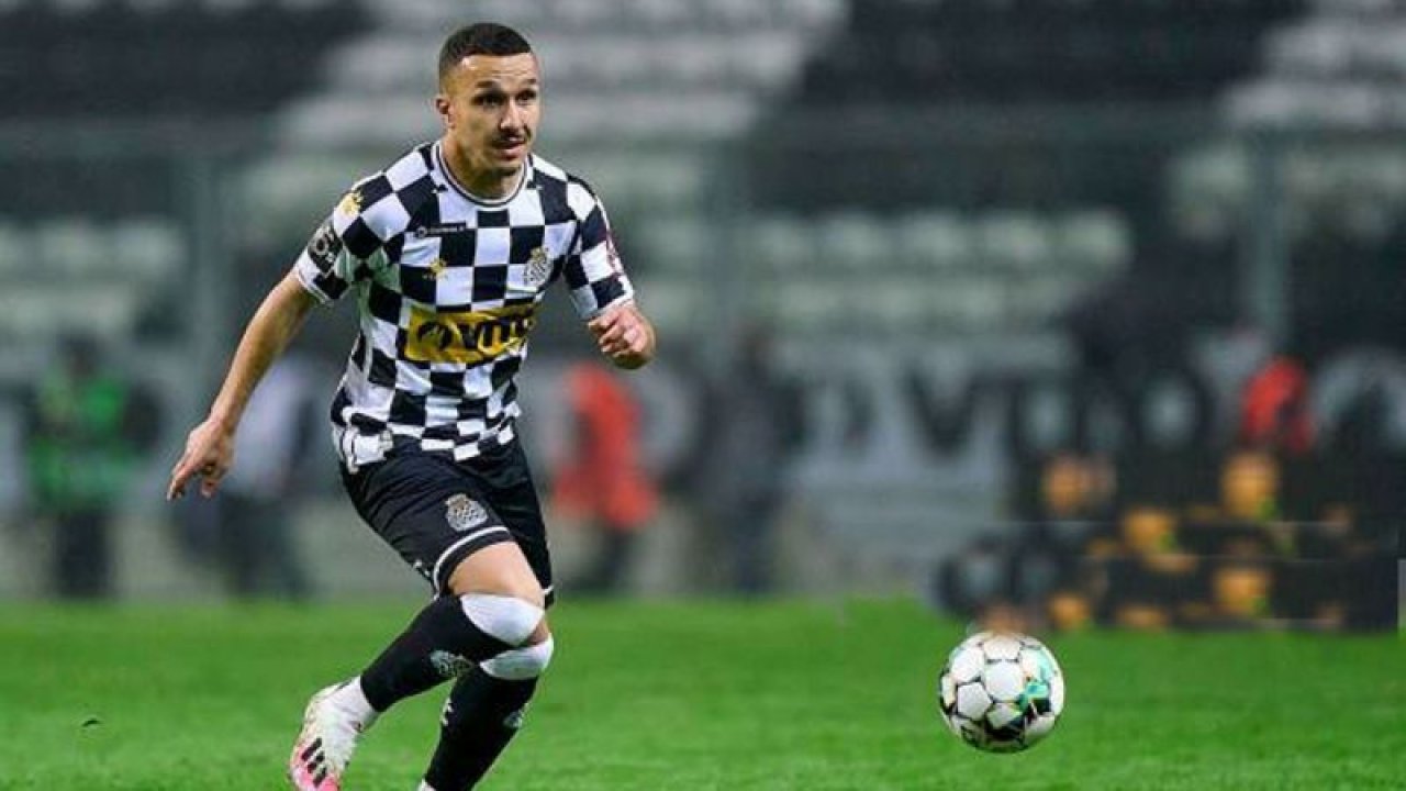 Yanis Hamache BEKLENİYOR!