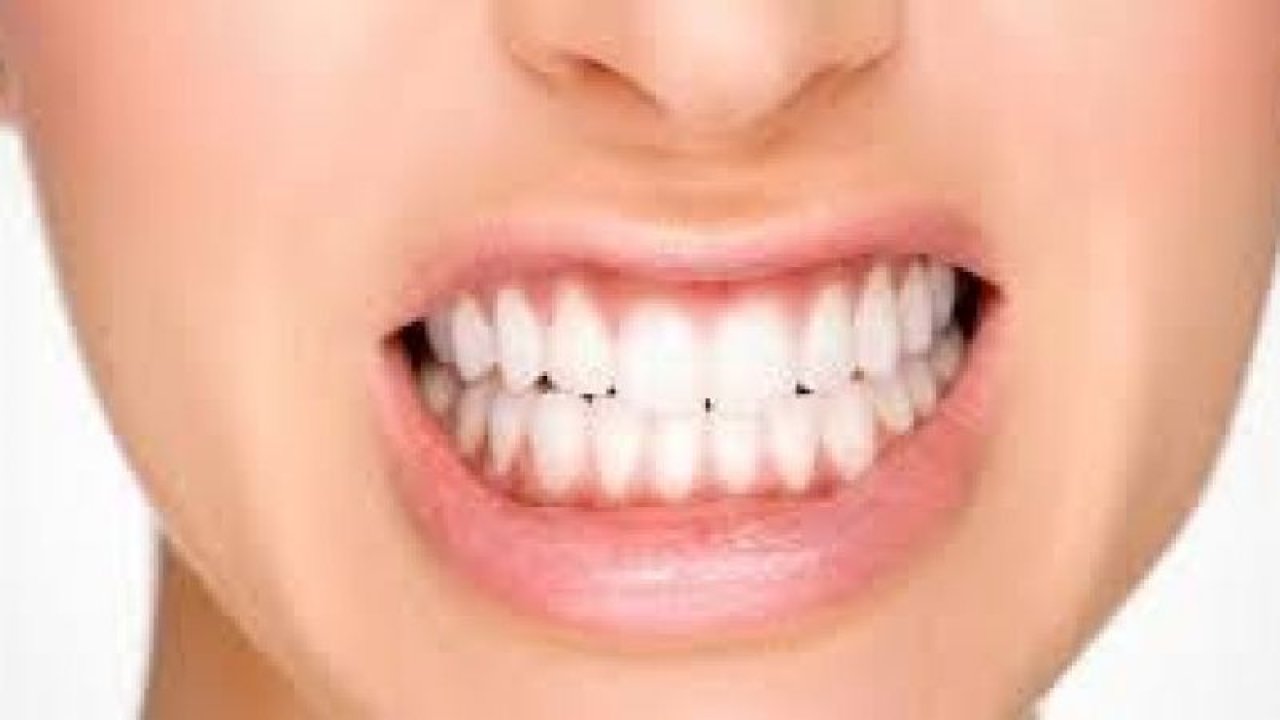 Uyurken diş sıkmak yüz genişlemesi nedeni