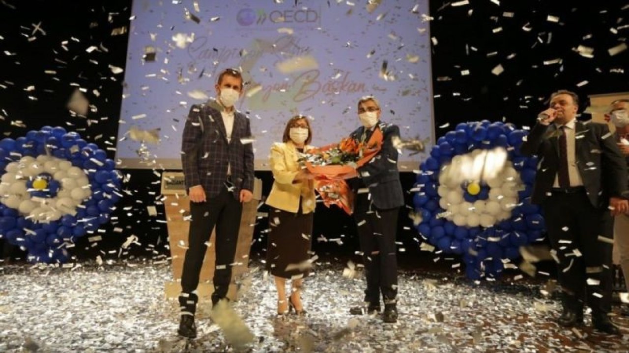 Şampiyon Başkan Şahin'e Sürpriz