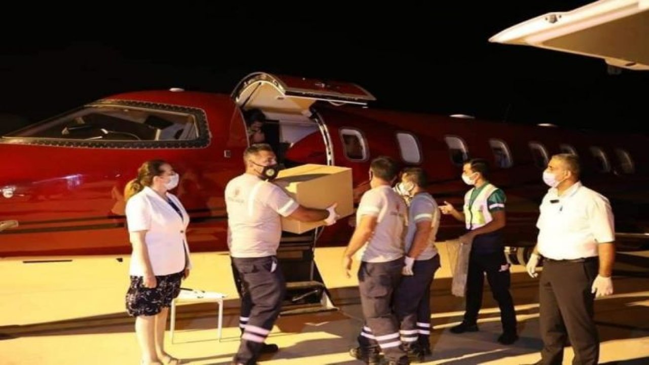 Türkiye’nin gönderdiği 50 bin doz Sinovac aşısı KKTC’ye geldi