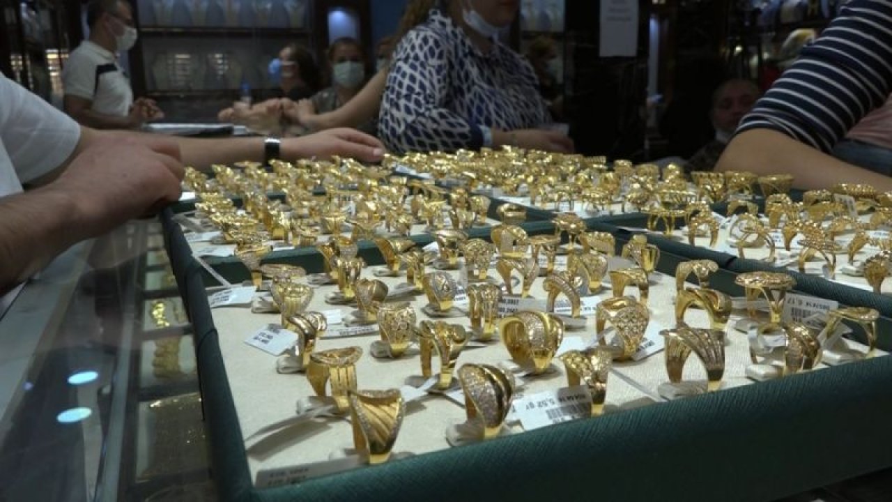Düğün sezonu açıldı, kuyumcularda yoğunluk arttı