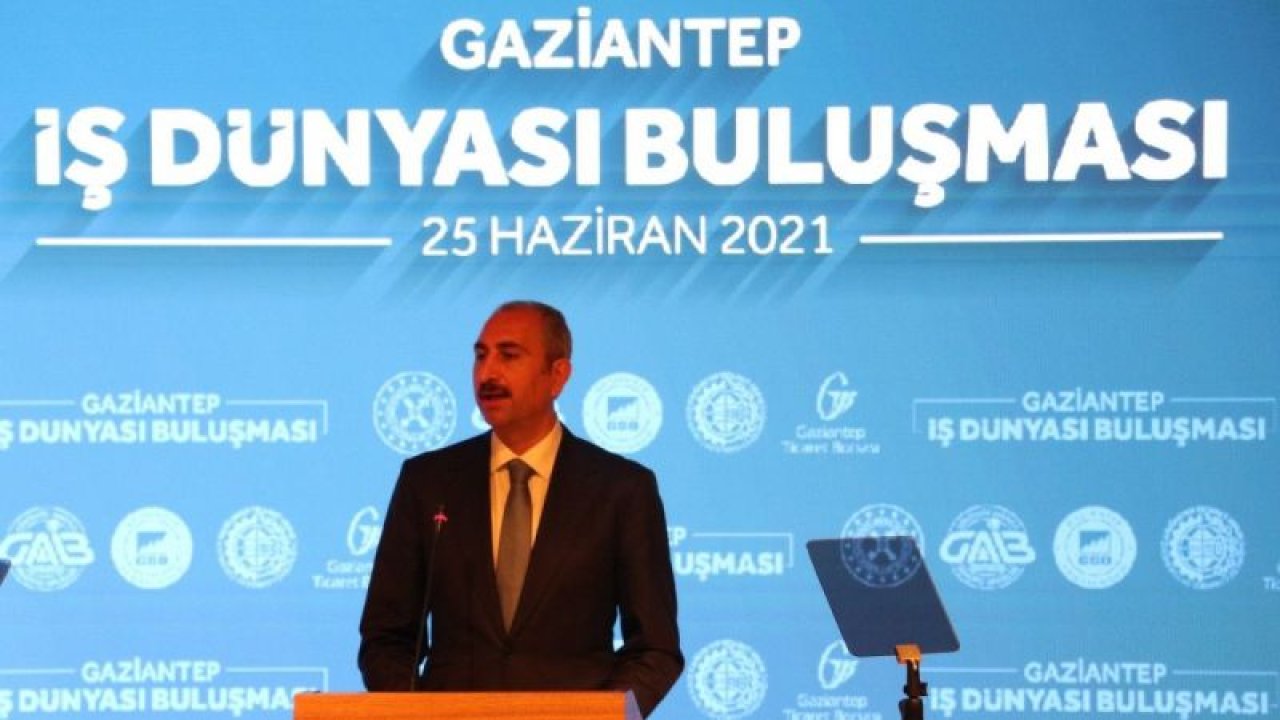 Adalet Bakanı Gül: “Sivil bir anayasa hepimizin ev ödevidir”