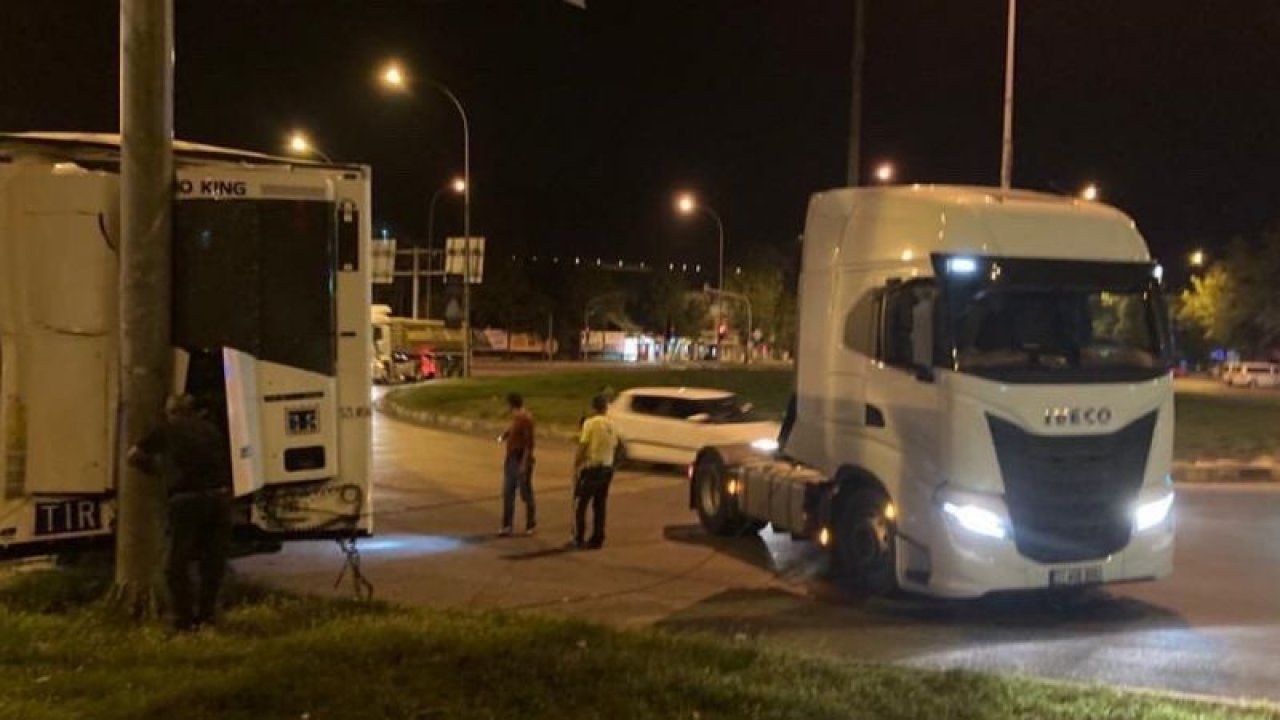 Son Dakika: Nurdağı'nda Faciadan Dönüldü!Kontrolden Çıkan Tır Dehşeti Yaşatacaktı...