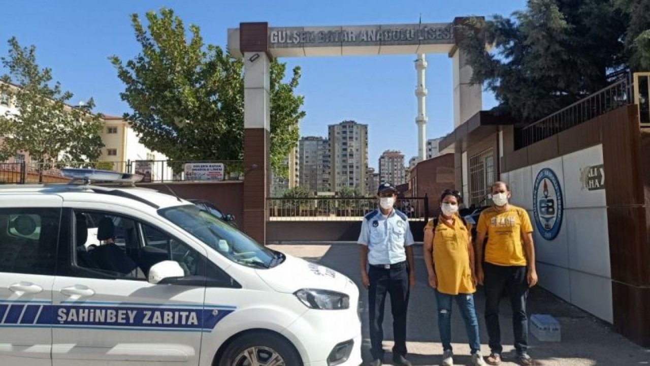 Sınava geç kalan öğrencilerin imdadına zabıta yetişti