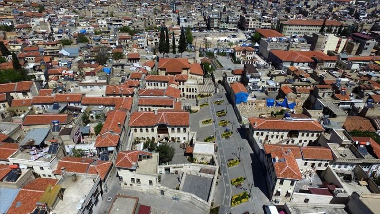 Gaziantep’te İn Cin Top Oynuyor