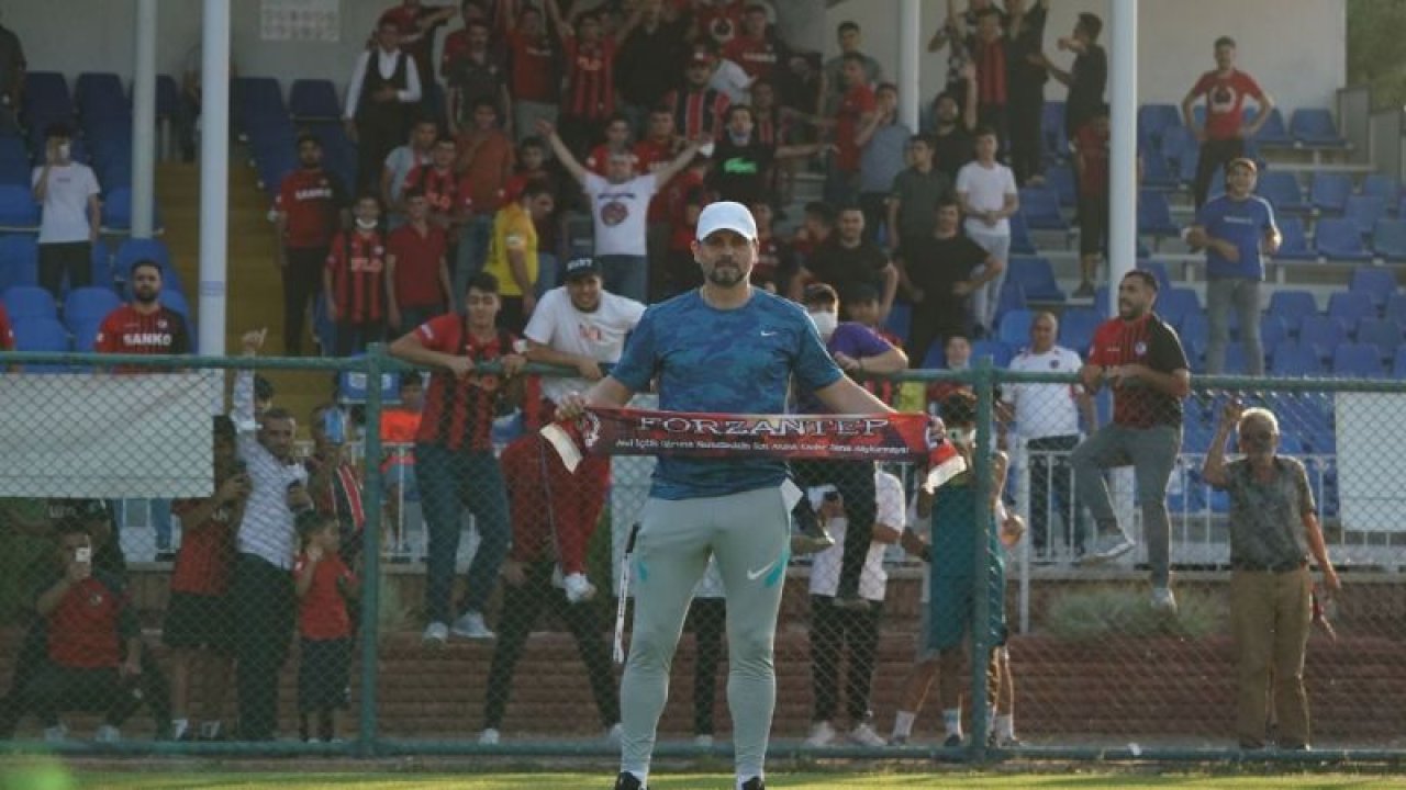 Taraftarlar destek verdi