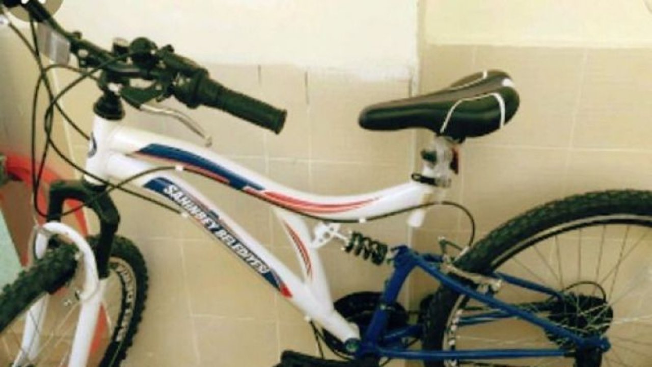 Gözü açık öğrenci