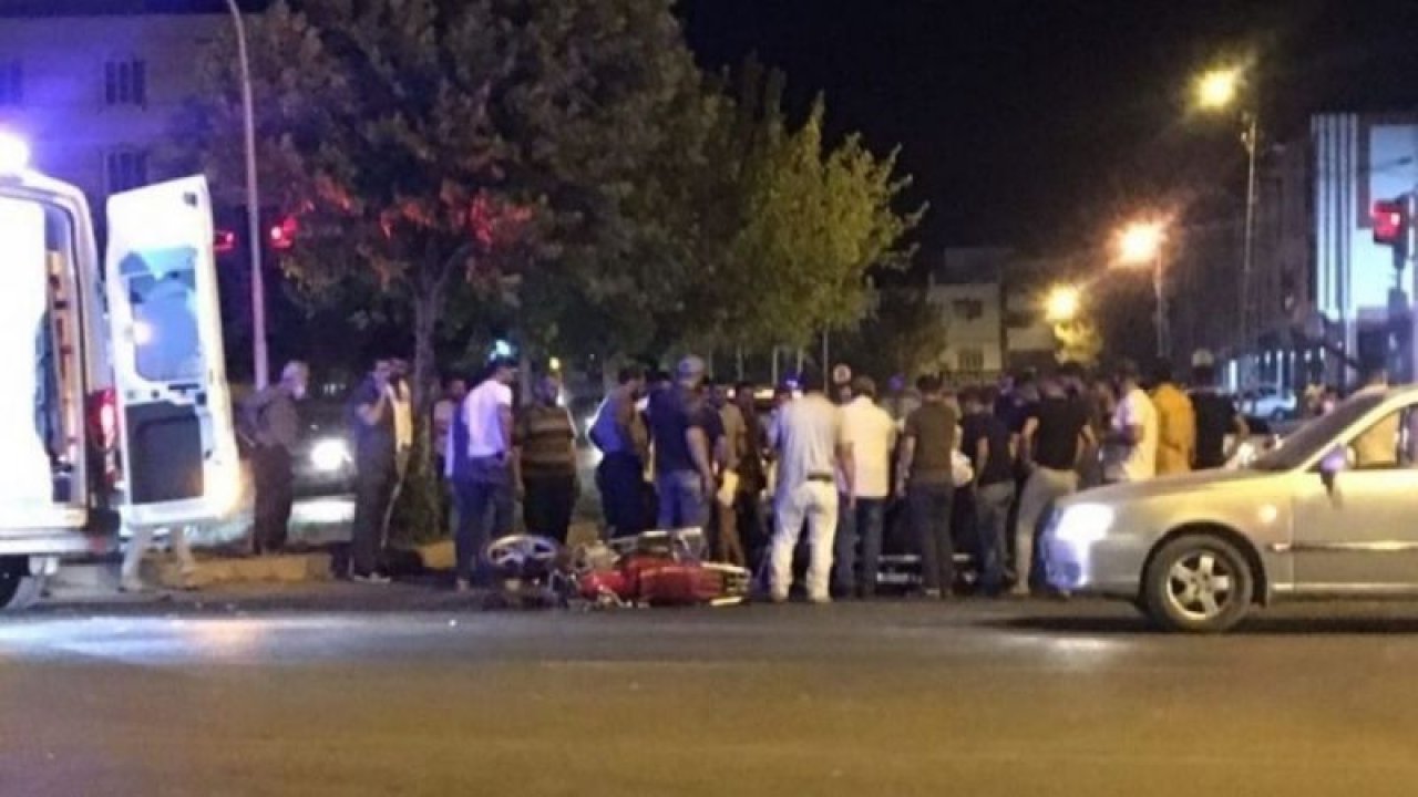 Motorsiklet araca çarptı: 1 ölü