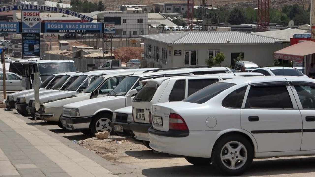 Video Haber...Yasaklar Kalktı Gaziantep'te Aylar Sonra 2. El Oto Pazarı Kuruldu!