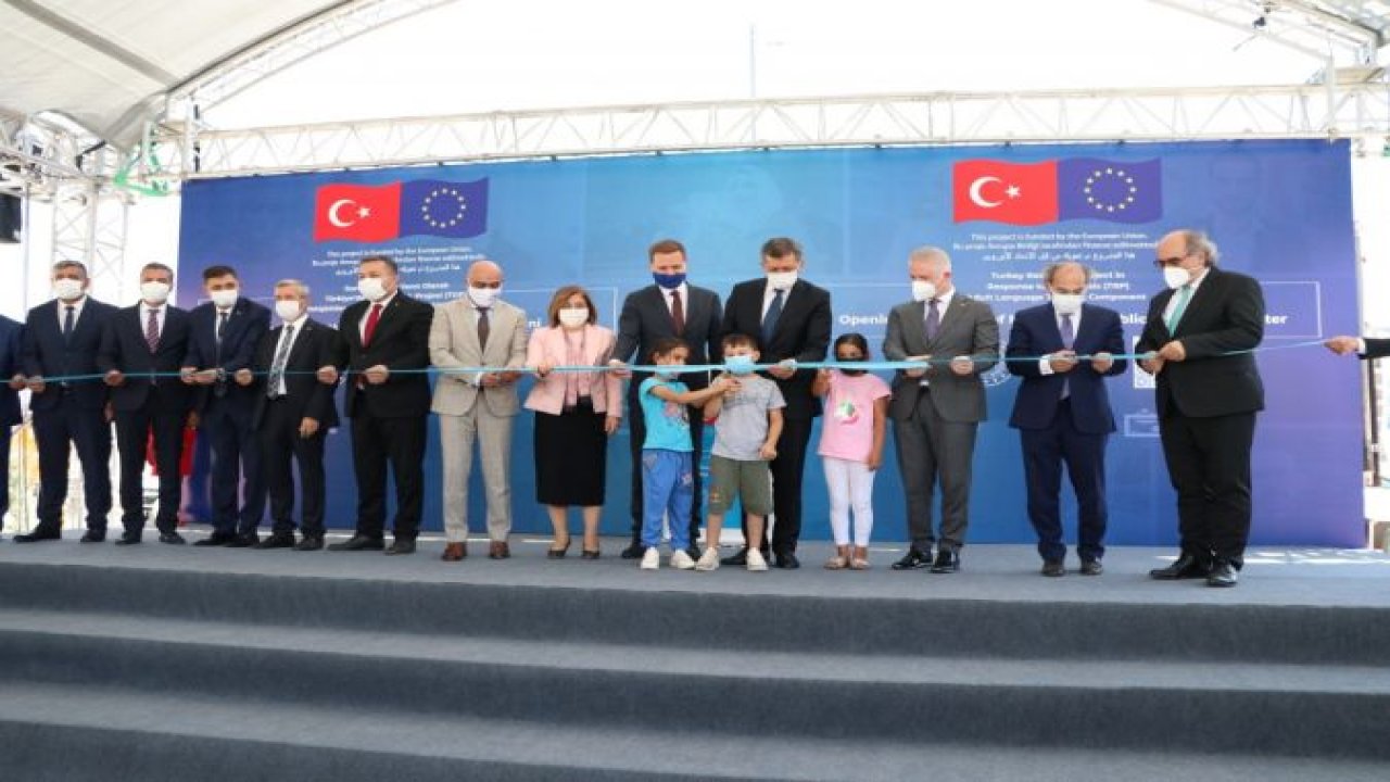 Bakan Selçuk: “Okullaşmada dünya rekoru kırıyoruz”