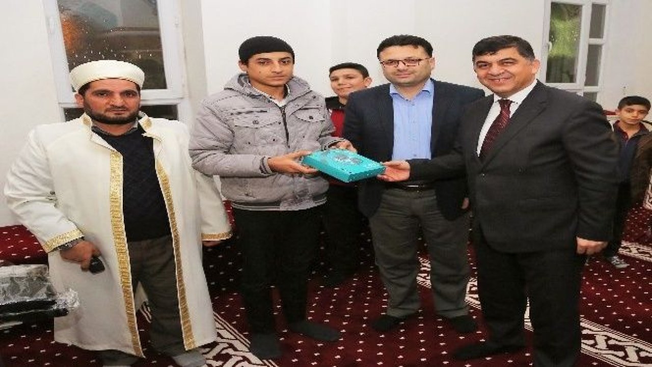 Camiye Giden Çocuklar Ödüllendirildi