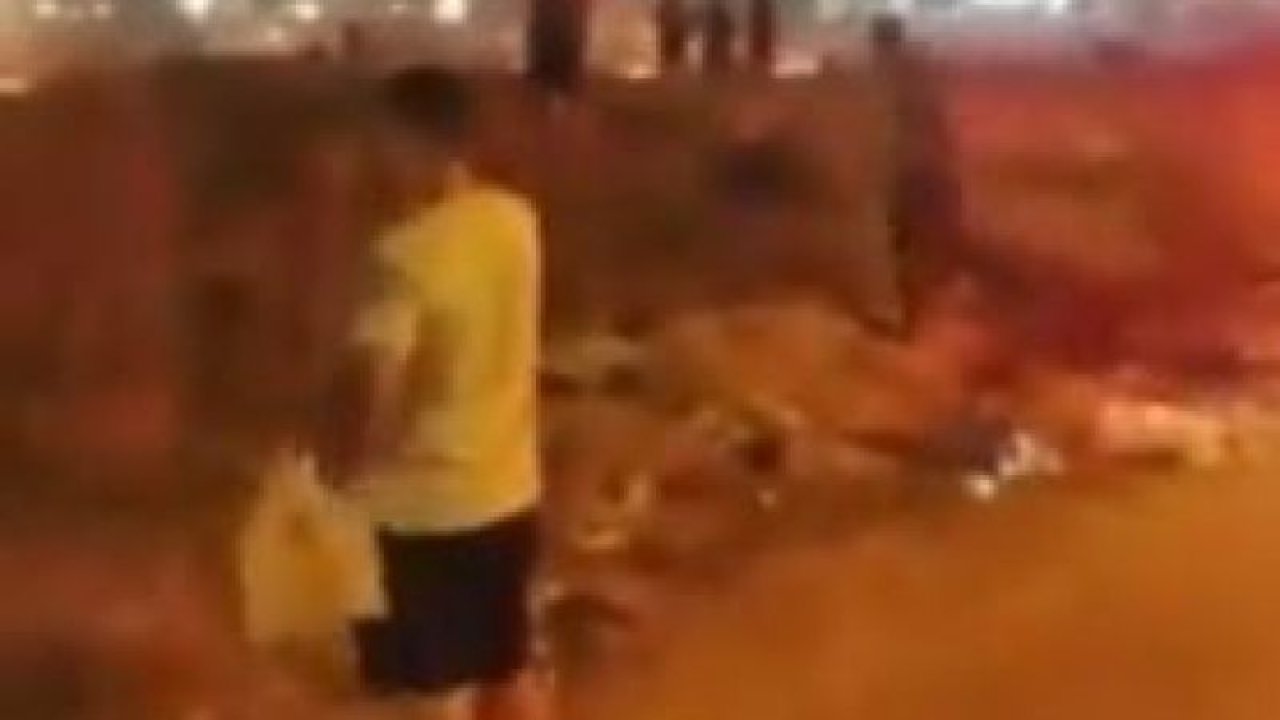Son Dakika Haber:Video Haber...Gaziantep'li Vatandaşlardan  İtfaiye'ye Örnek Destek!  Karataş'ta Yangın Söndü!