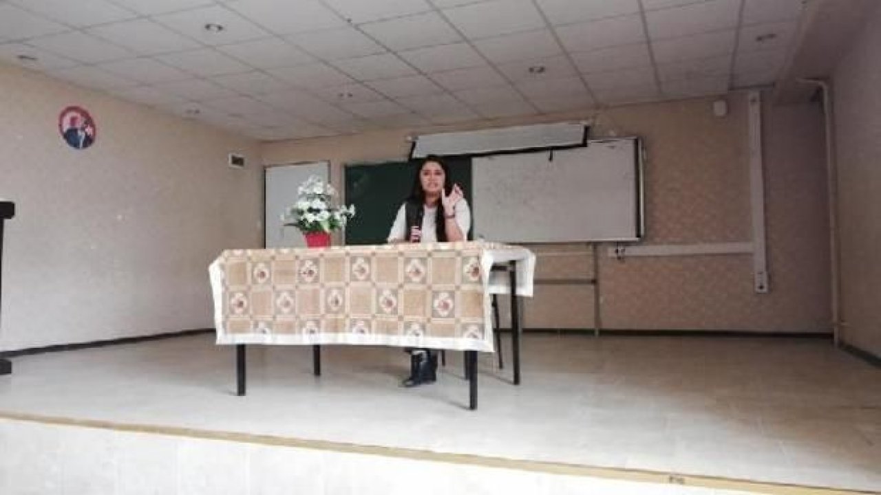 Nizip'te kadın hakim öğrencilerle buluştu