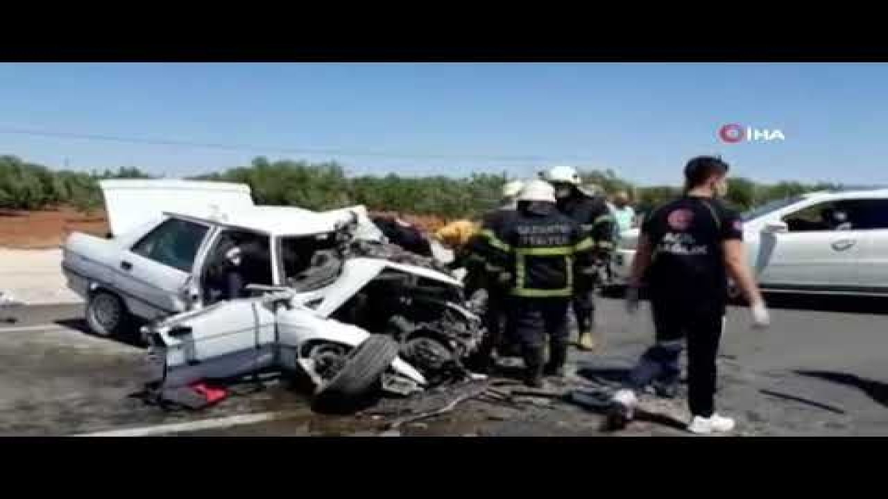 Son Dakika:Video Haber...Gaziantep’te Feci Kaza;İki araç kafa kafaya çarpıştı: 1 ölü, 1 yaralı