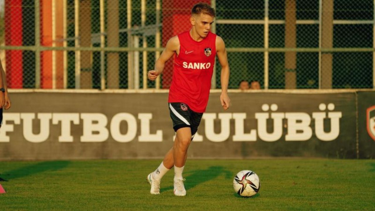 Berke Gürbüz antrenmanda