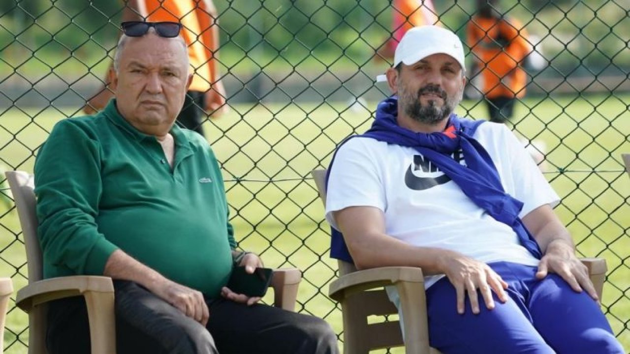 Gaziantep FK gençleşiyor