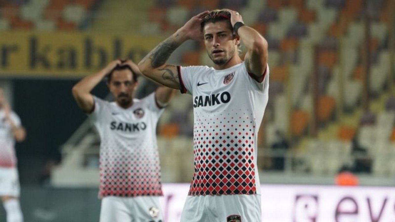 Kaçan gollere onlarda inanamadı