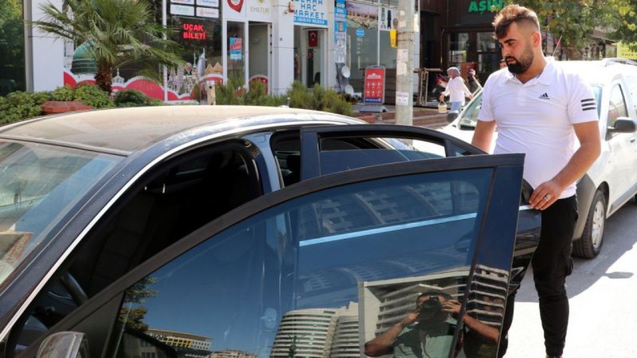 Son Dakika:Video Haber...Gaziantep'te gurbetçiye hırsız şoku...Gurbetçinin hayatını kararttılar...Aracından içinde altın ve döviz bulunan çanta çalındı