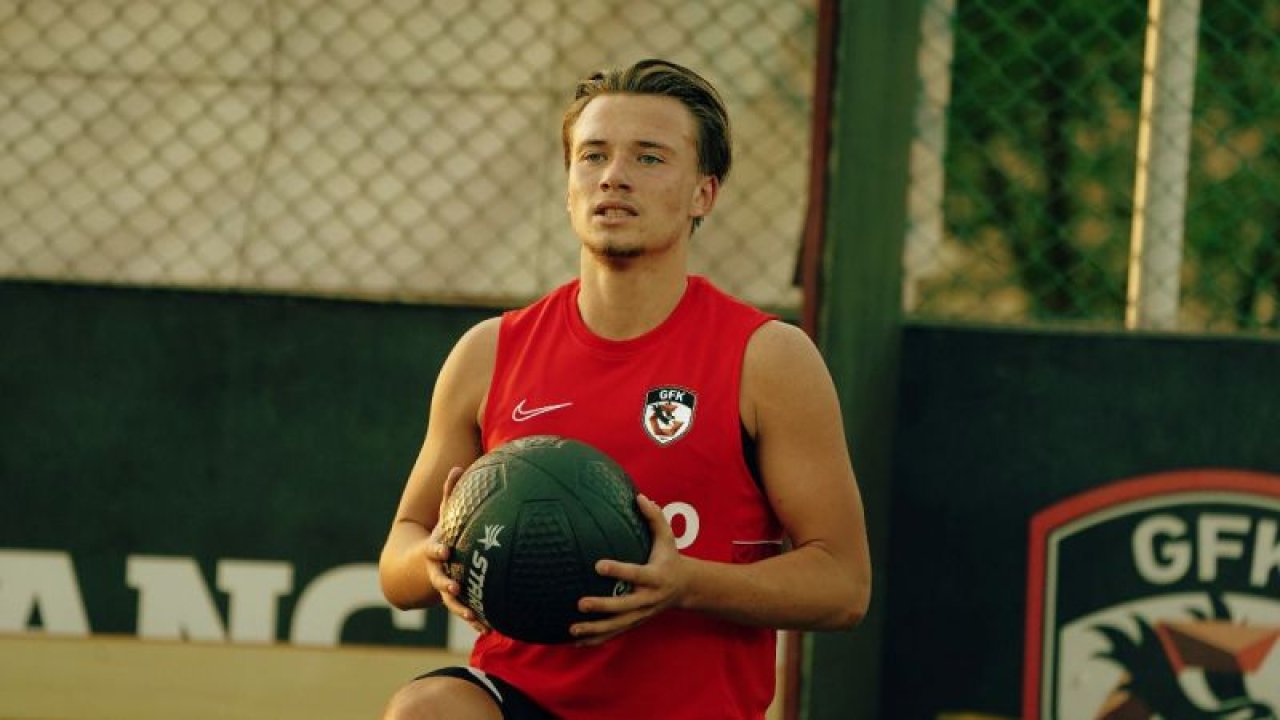 Vladyslav'i, Erol Bulut istemedi, kiralık gönderildi?
