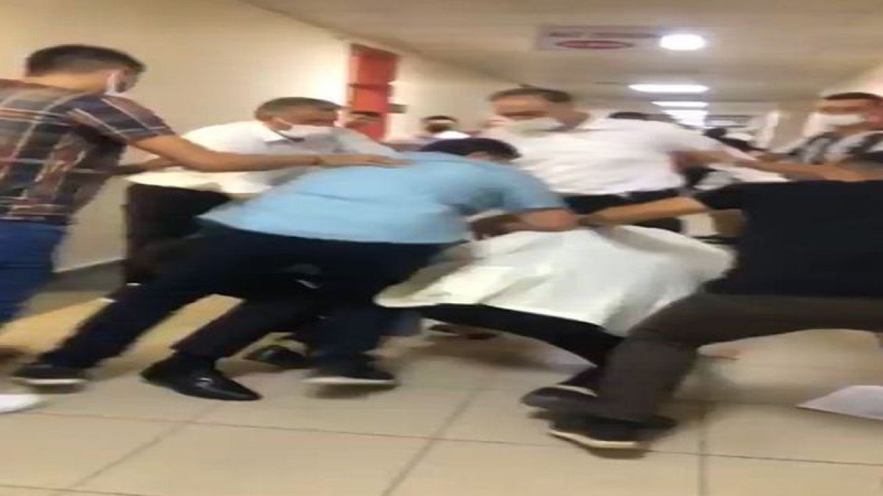 Son Dakika:Video Haber…Adliyede Avukata İkinci Kez Dayak;Gaziantep Adliyesi’nde avukat’ı tekme tokat dövdüler