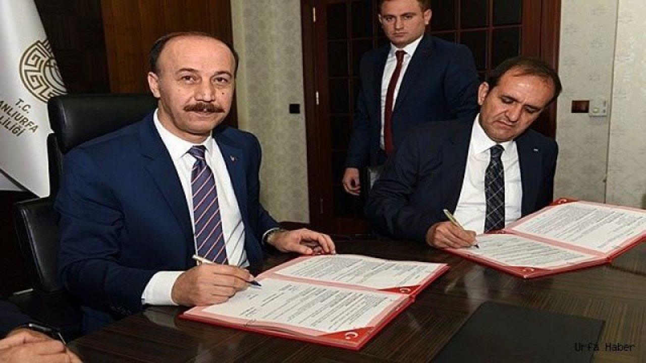 Görevden alınan müdüre veda edildi