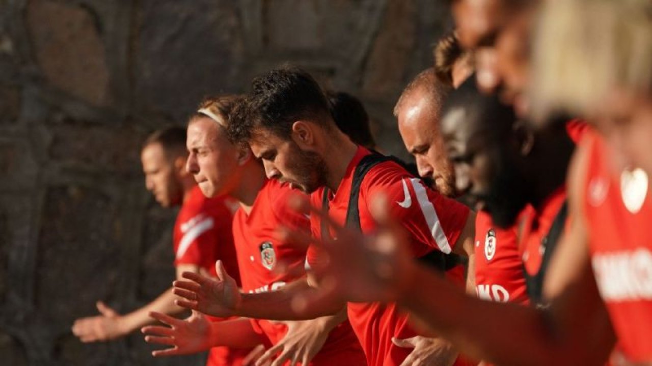 Foto Haber:Gaziantep, Sivasspor maçı hazırlıklarını sürdürdü
