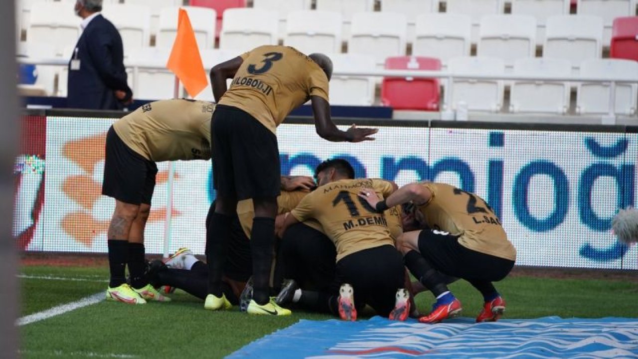Gaziantep FK ve Sivasspor 1-1'lerini üzmedi