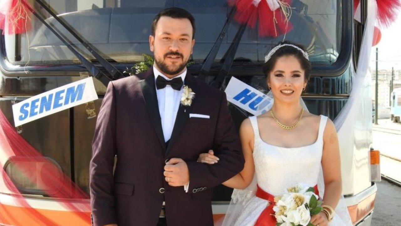 Foto Haber:Gaziantep'te vatman çiftin tramvay, gelin aracı oldu