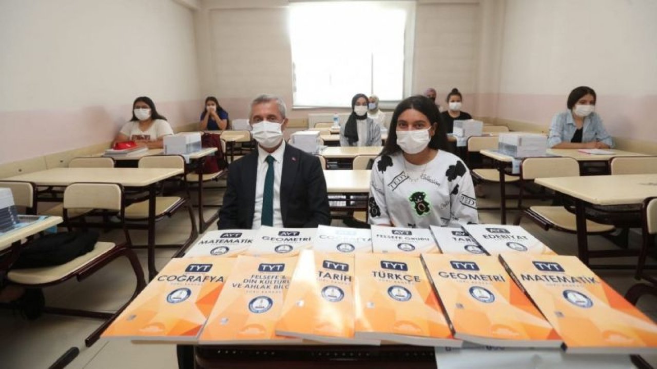 Şahinbey'in eğitime desteği sürüyor