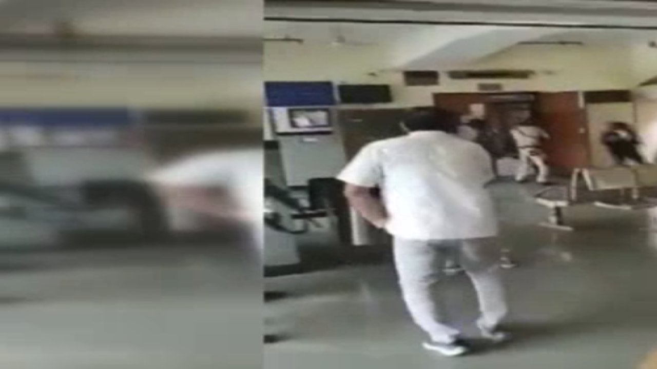 Hindistan’da duruşma salonunda silahlı saldırı: 3 ölü