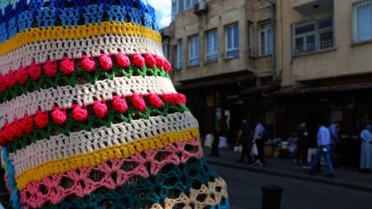 Video Haber: Ağaçlar lif örgülerle giydirildi
