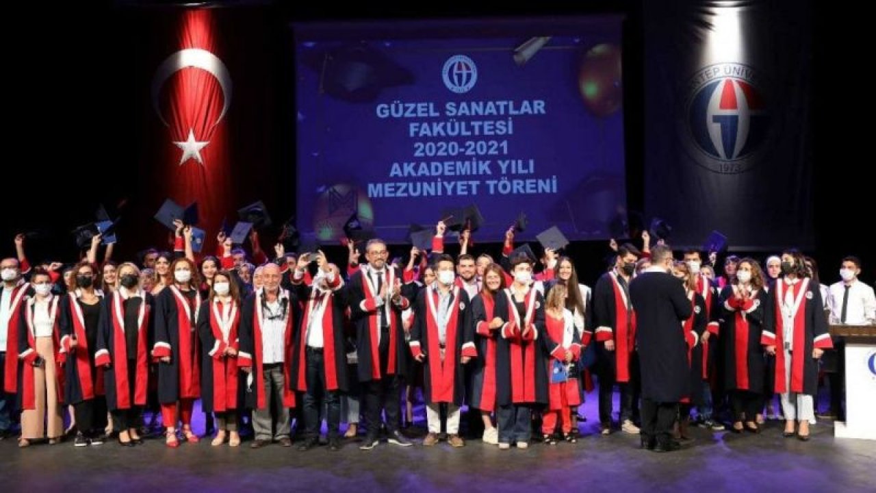 GAÜN Güzel Sanatlar Fakültesi’nde mezuniyet sevinci
