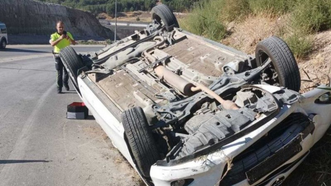 Son Dakika: Foto Haber...Gaziantep'e Komşu İl Adıyaman'da .Kontrolden çıkan otomobil takla attı