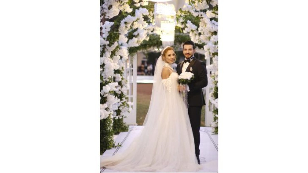 Parmaksız ve Öztürk’ün muhteşem düğünü