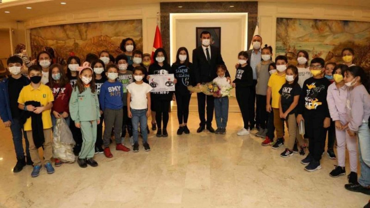 Büyükşehir’in meclis toplantısı,ilkokul öğrencileriyle renklendi