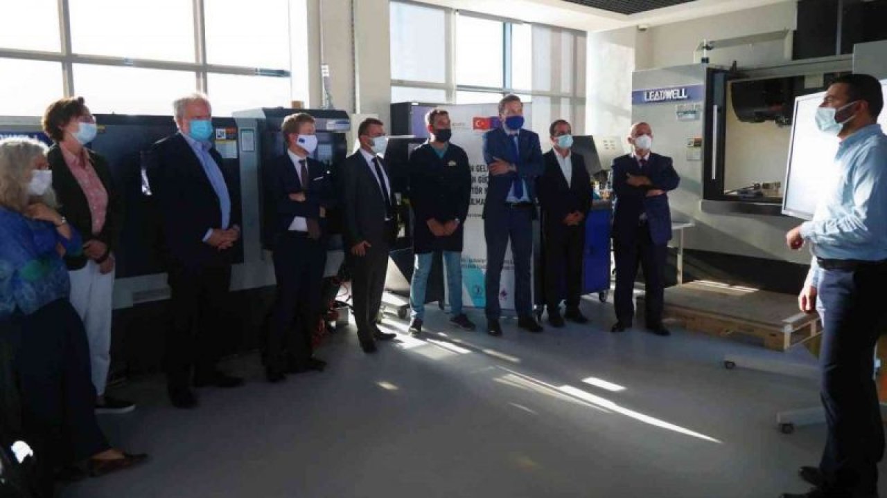 Avrupa Birliği Delegasyonundan HKÜ’ye proje ziyareti