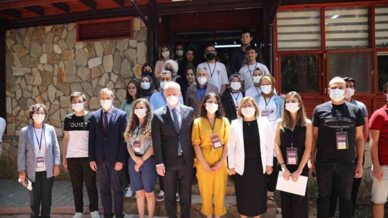 Yapay zeka eğitimleriyle dinamik bireyler yetiştiriliyor