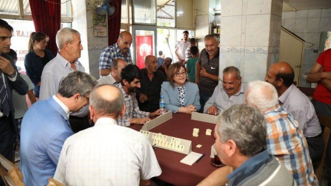 Fatma Şahin Acemi Çıktı