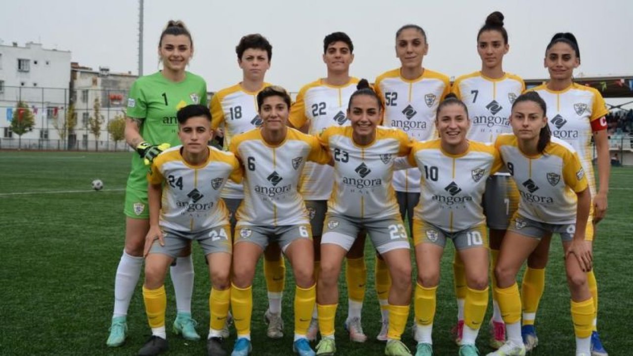 ALG Spor hazırlık maçını farklı kazandı