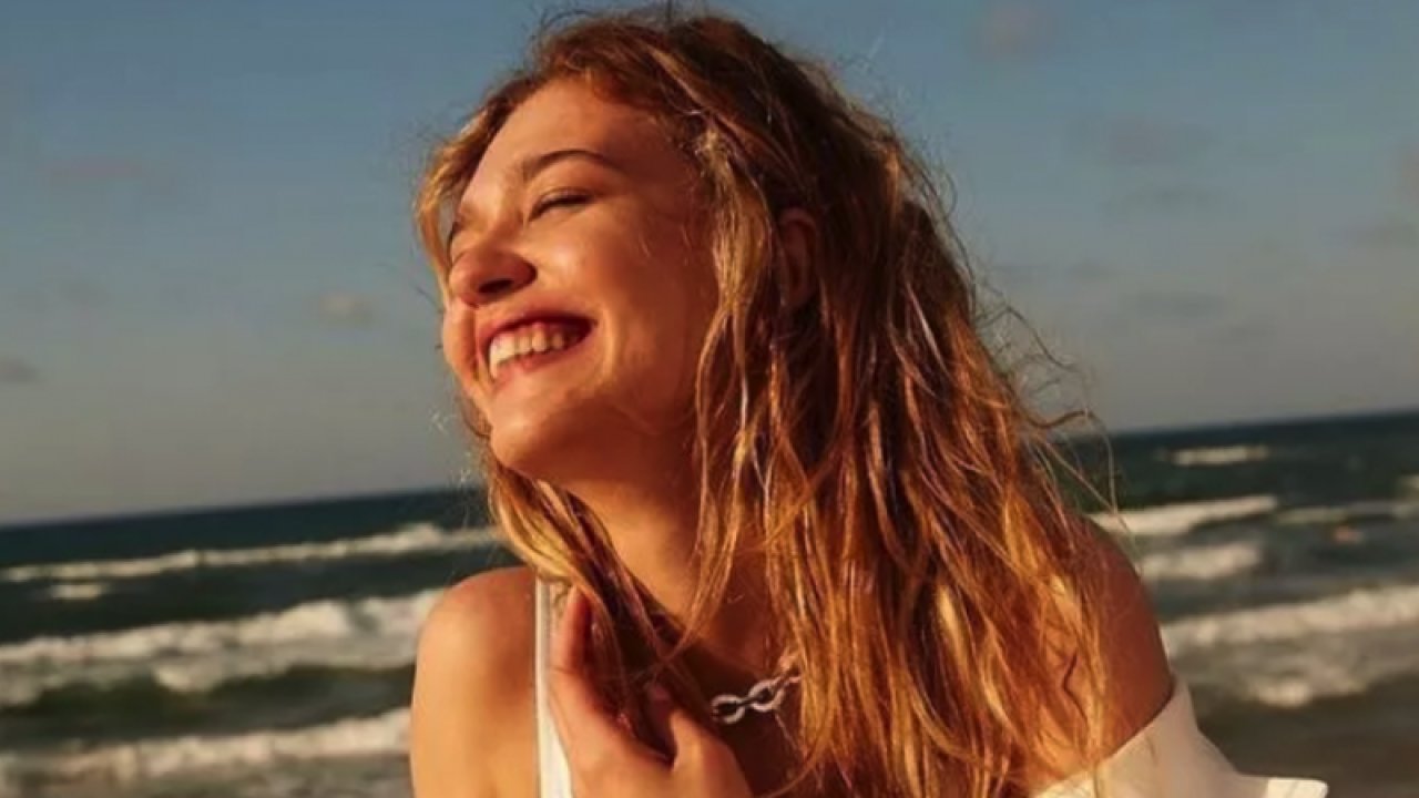 Aşk Mantık İntikam’ın Çağla’sı Melisa Döngel, iç çamaşırlı yatak pozuyla nefes kesti