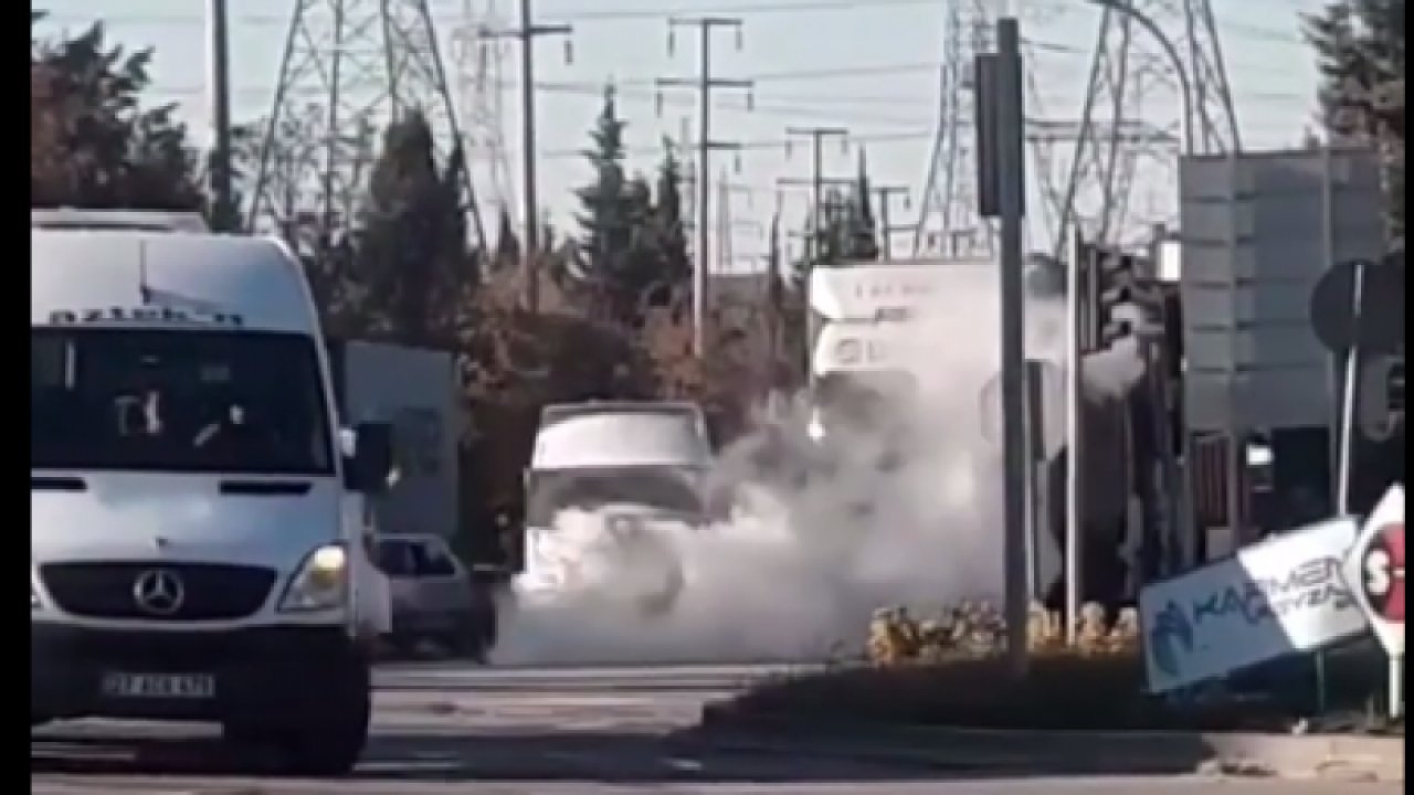 Son Dakiaka: Video Haber...Gaziantep Organize Sanayide Servis Aracı Alev Aldı! İşte O Anlar