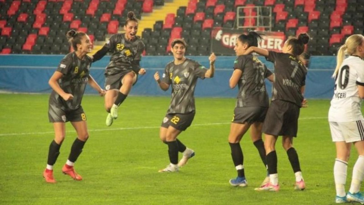 ALG Spor, Beşiktaş'ı farklı mağlup etti