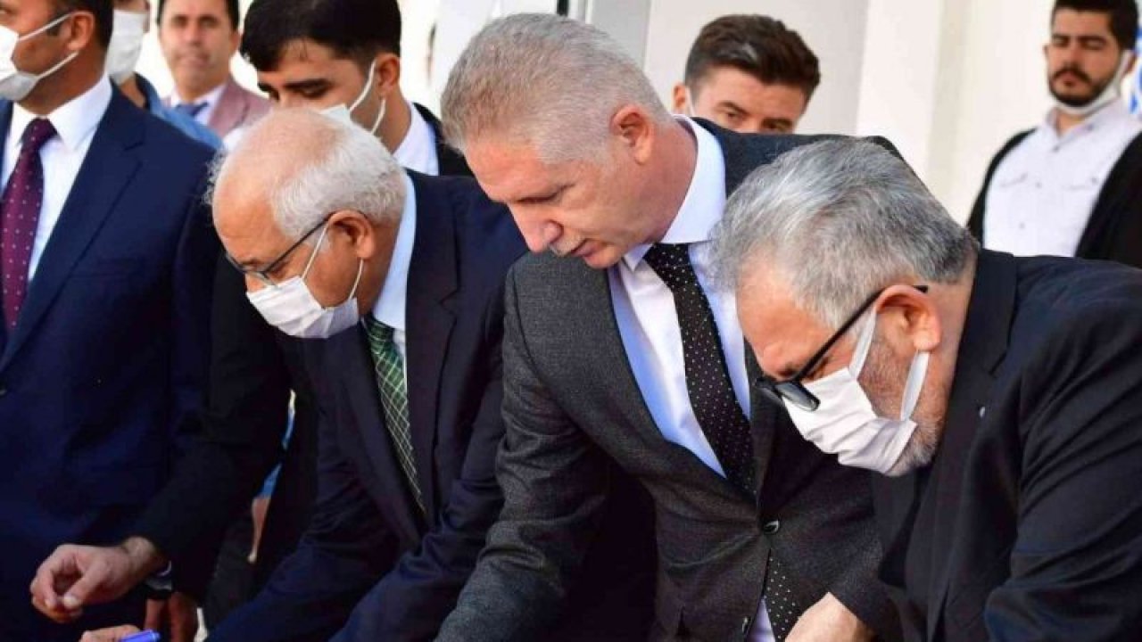 Araban‘da Hacı Mehmet Mirzaoğlu camiinin açılışı gerçekleşti