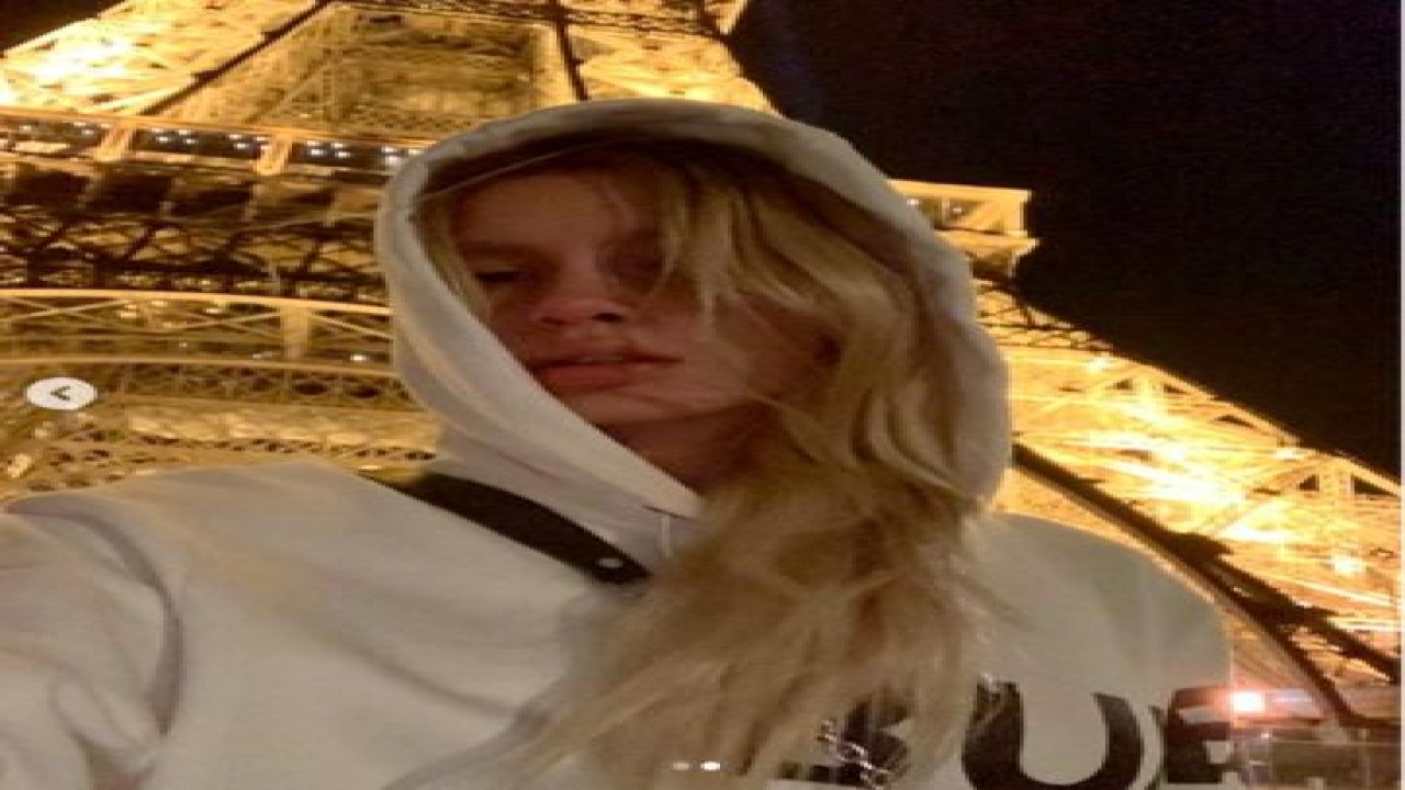 Aleyna Tilki'nin dudakları sosyal medyada olay oldu