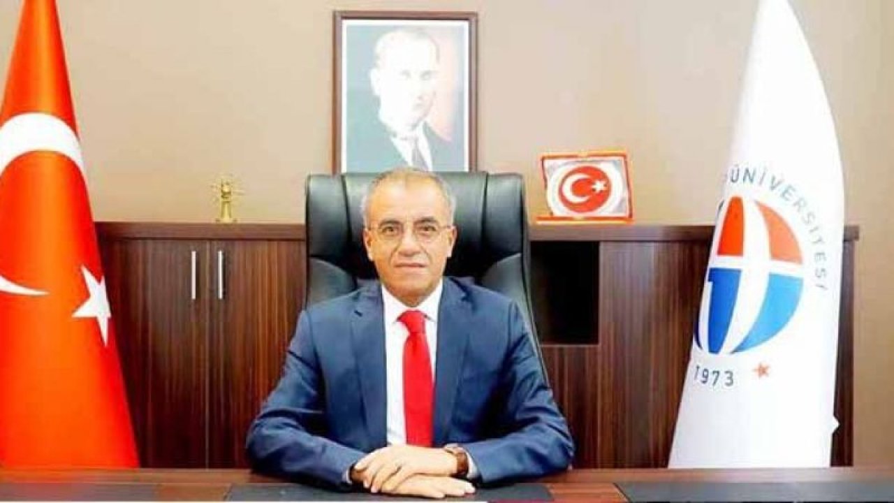 Başarılı rektör danışmanı Profesör ünvanını aldı!