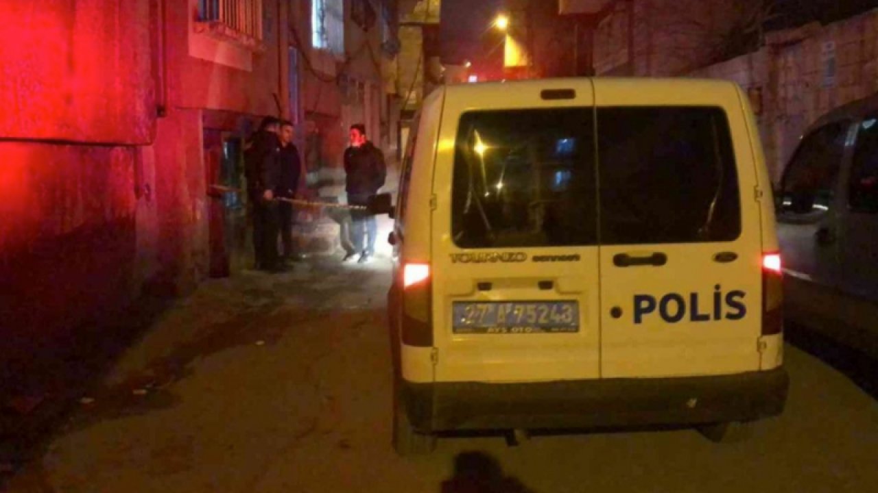 SON DAKİKA! Arkadaşının evini bastı! Alacak verecek meselesi kanlı bitti!