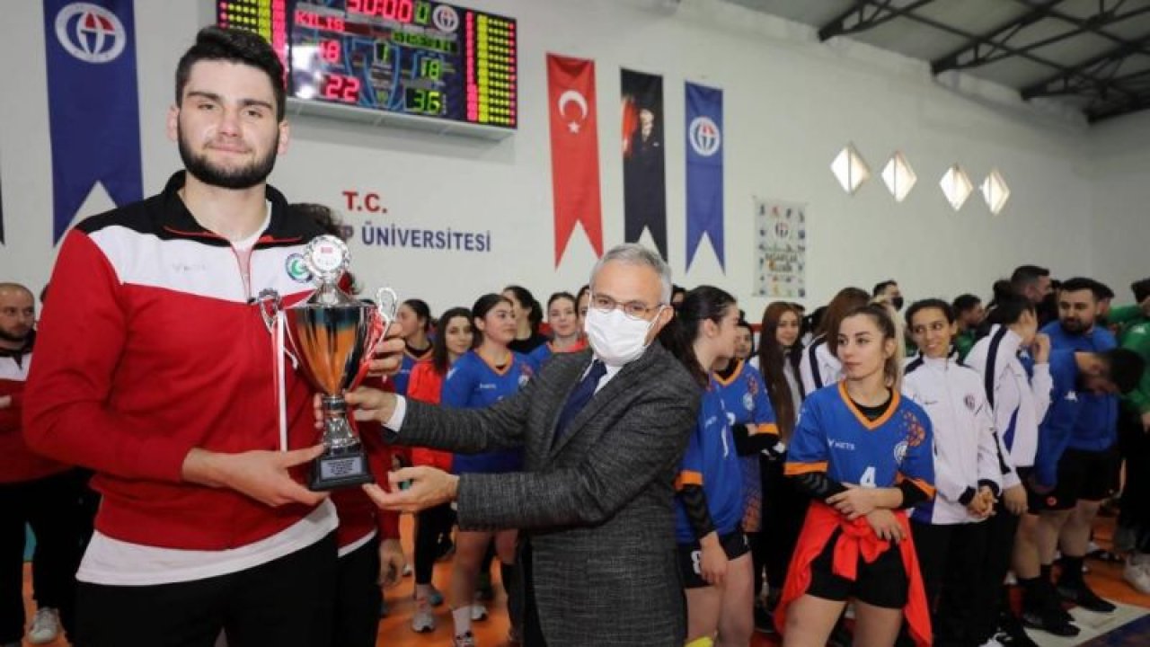 GAÜN 2. Lig Henbol müsabakalarına ev sahipliği yaptı