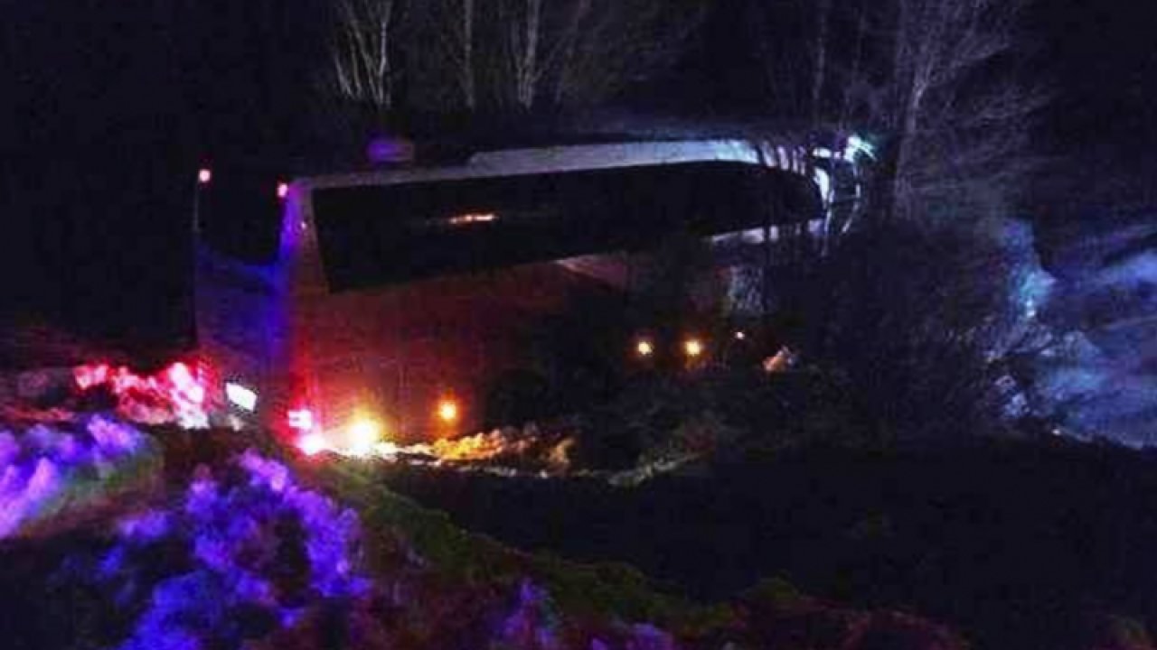 Son Dakika: Gaziantep'ten Trabzon'a yolcu taşıyordu. Feci kaza.2 Ölü 19 Yaralı Var.