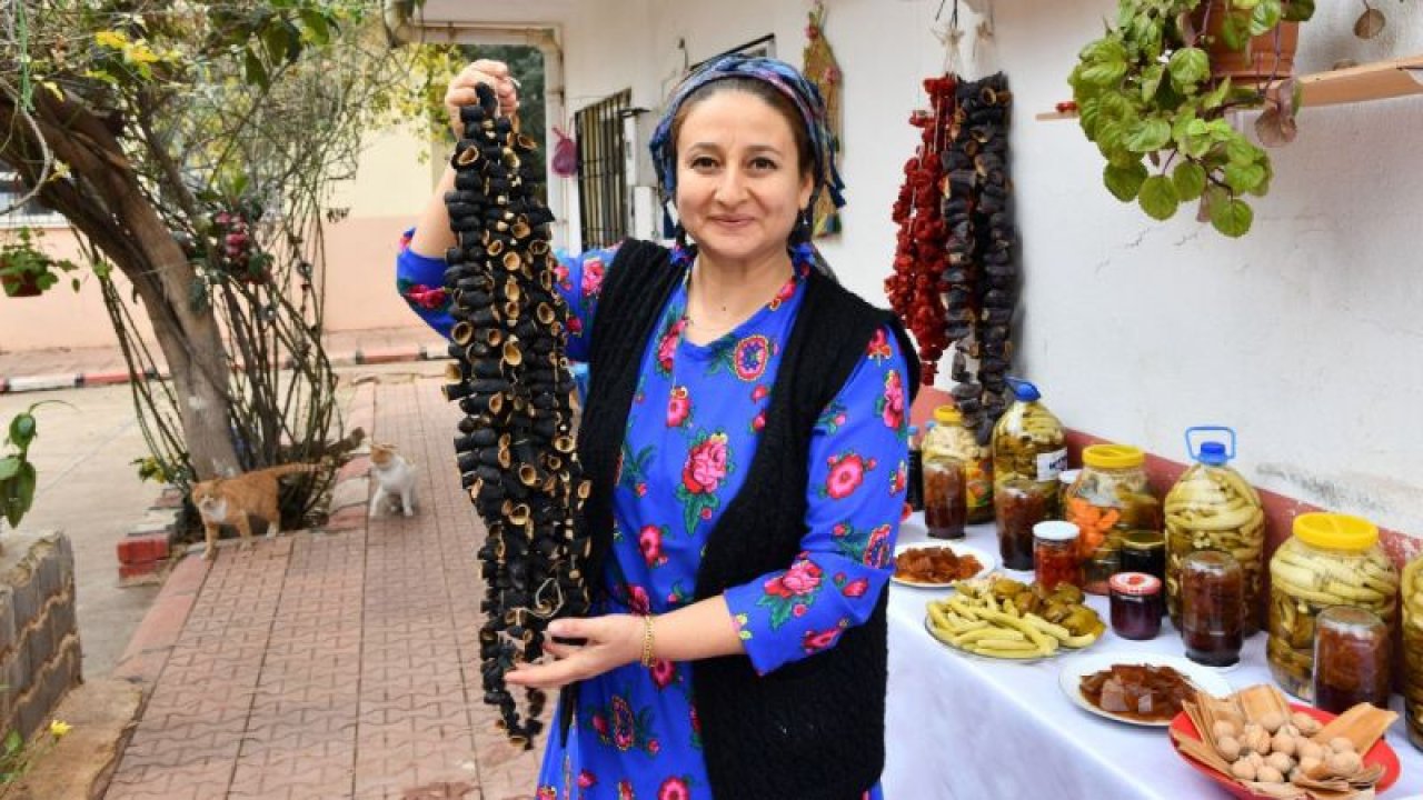 Foto Haber...Gastronomi kentinin patlıcan kurutmalıkları takıya dönüştü