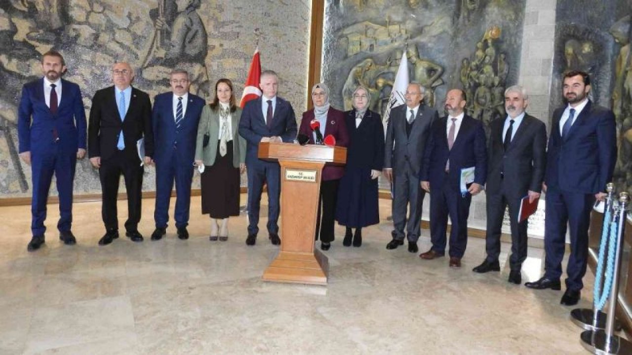 Video Haber: TBMM İnsan Hakları komisyonu üyelerinden Gaziantep Valiliğine ziyaret